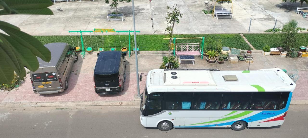Homestay Chau Trieu - Фан Тиет Екстериор снимка