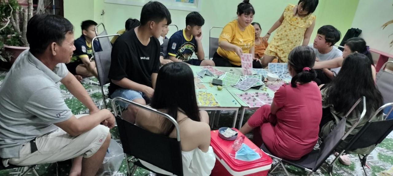 Homestay Chau Trieu - Фан Тиет Екстериор снимка