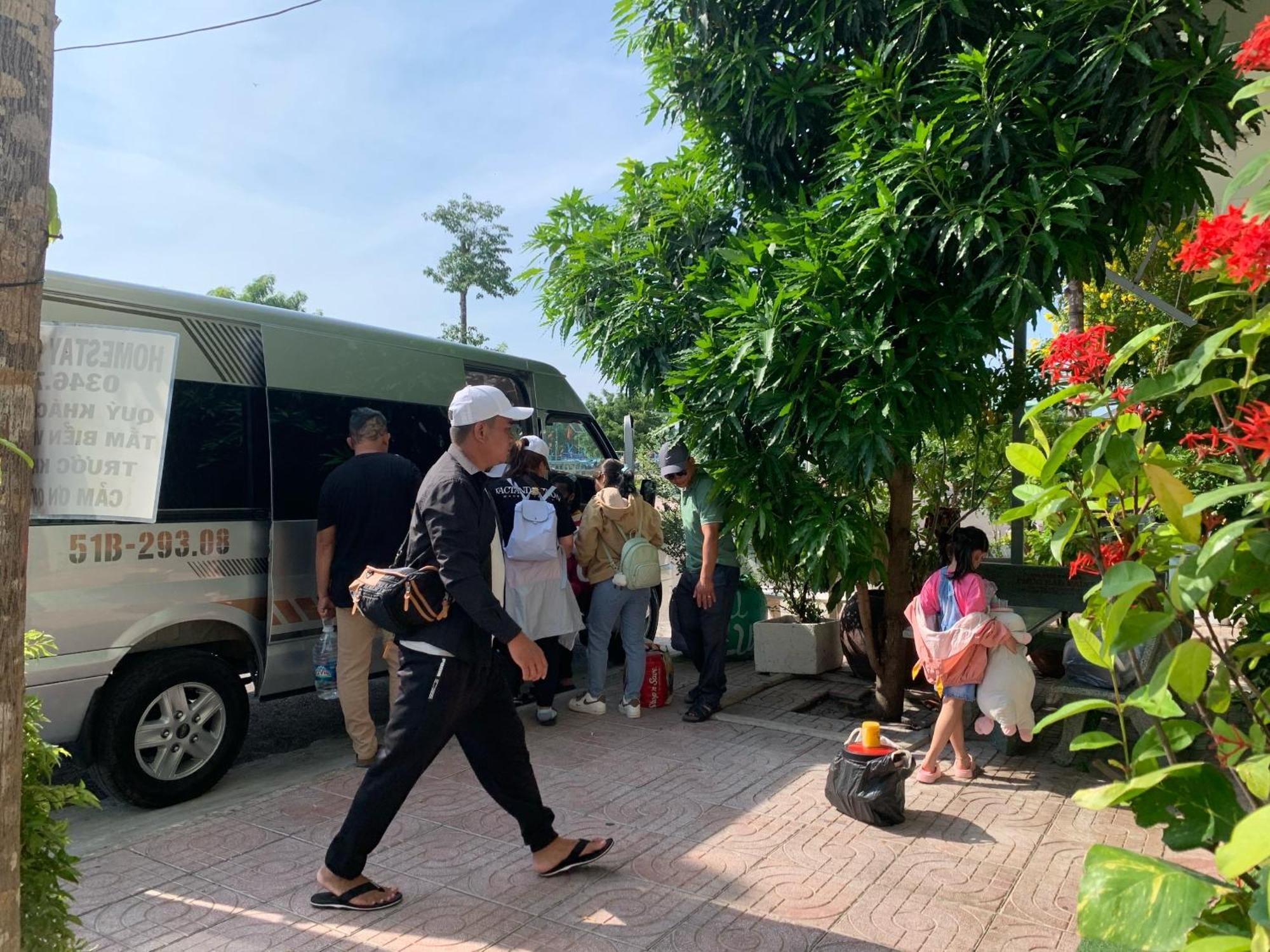 Homestay Chau Trieu - Фан Тиет Екстериор снимка